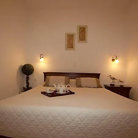 Zefyros Hotel 3*