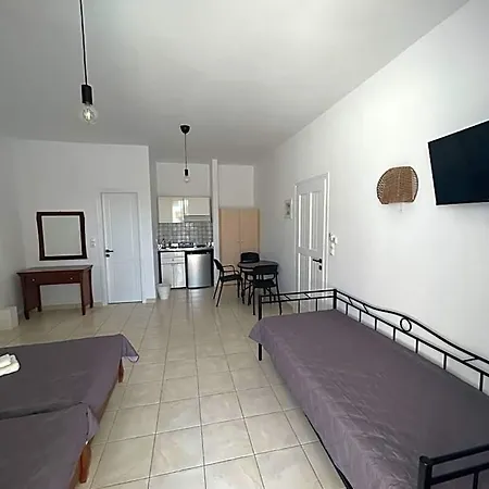 Hotel Zefyros Naxos City