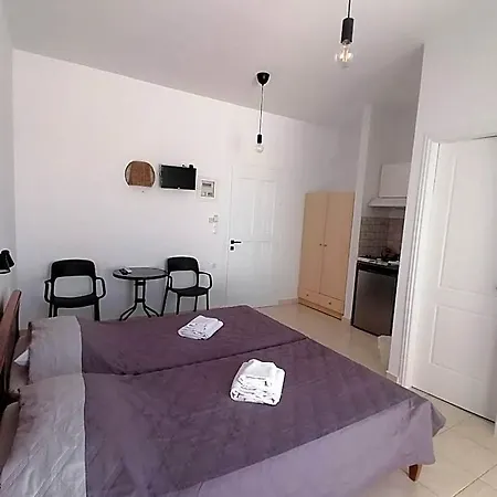Hotel Zefyros Naxos City